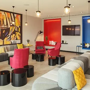- The Niu, Form Feuerbach By Ihg شتوتغارت