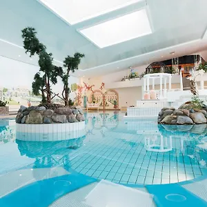 *** Hotel Rhoen Park Aktiv Alemania